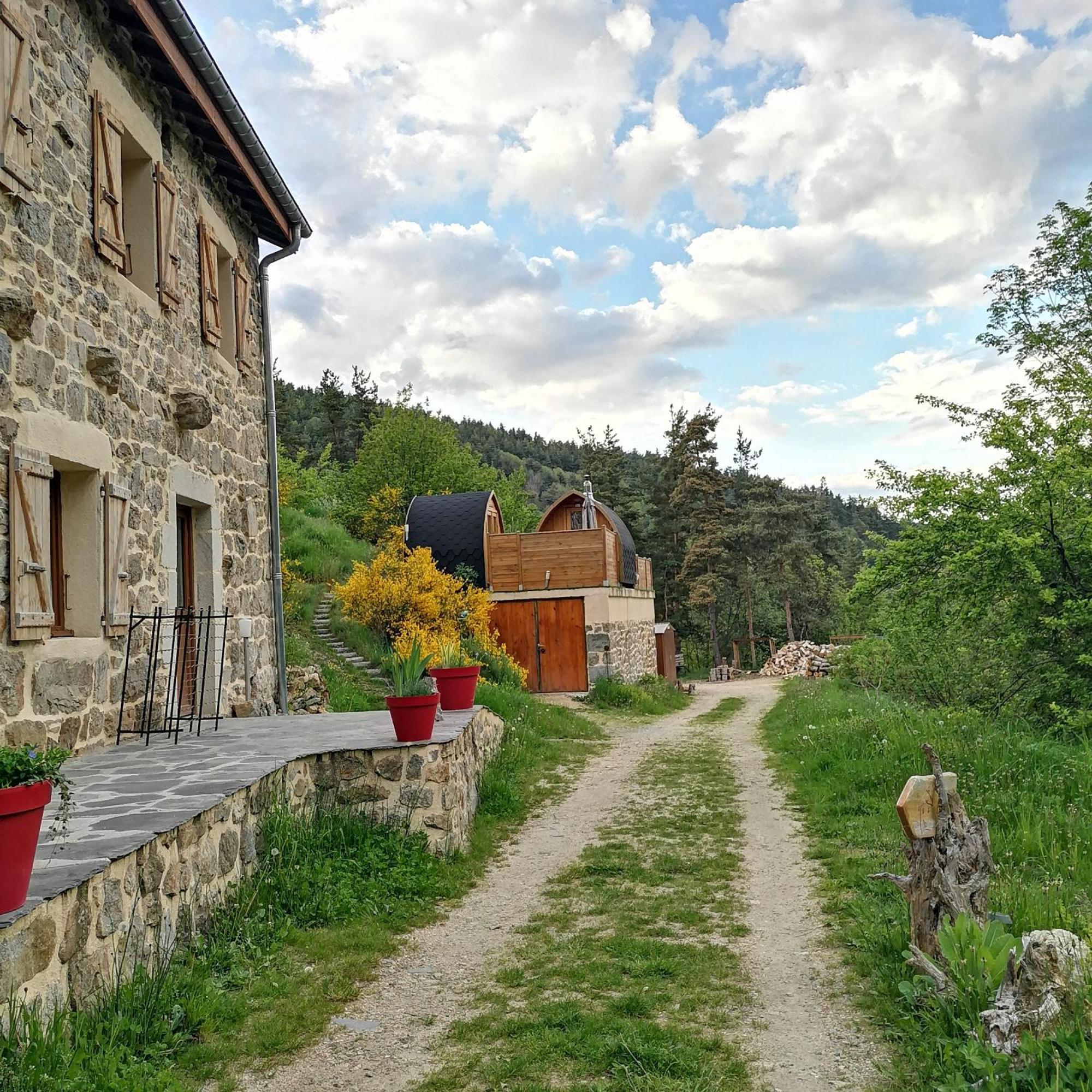 Le Cocon Du Vivarais Rochepaule Dış mekan fotoğraf